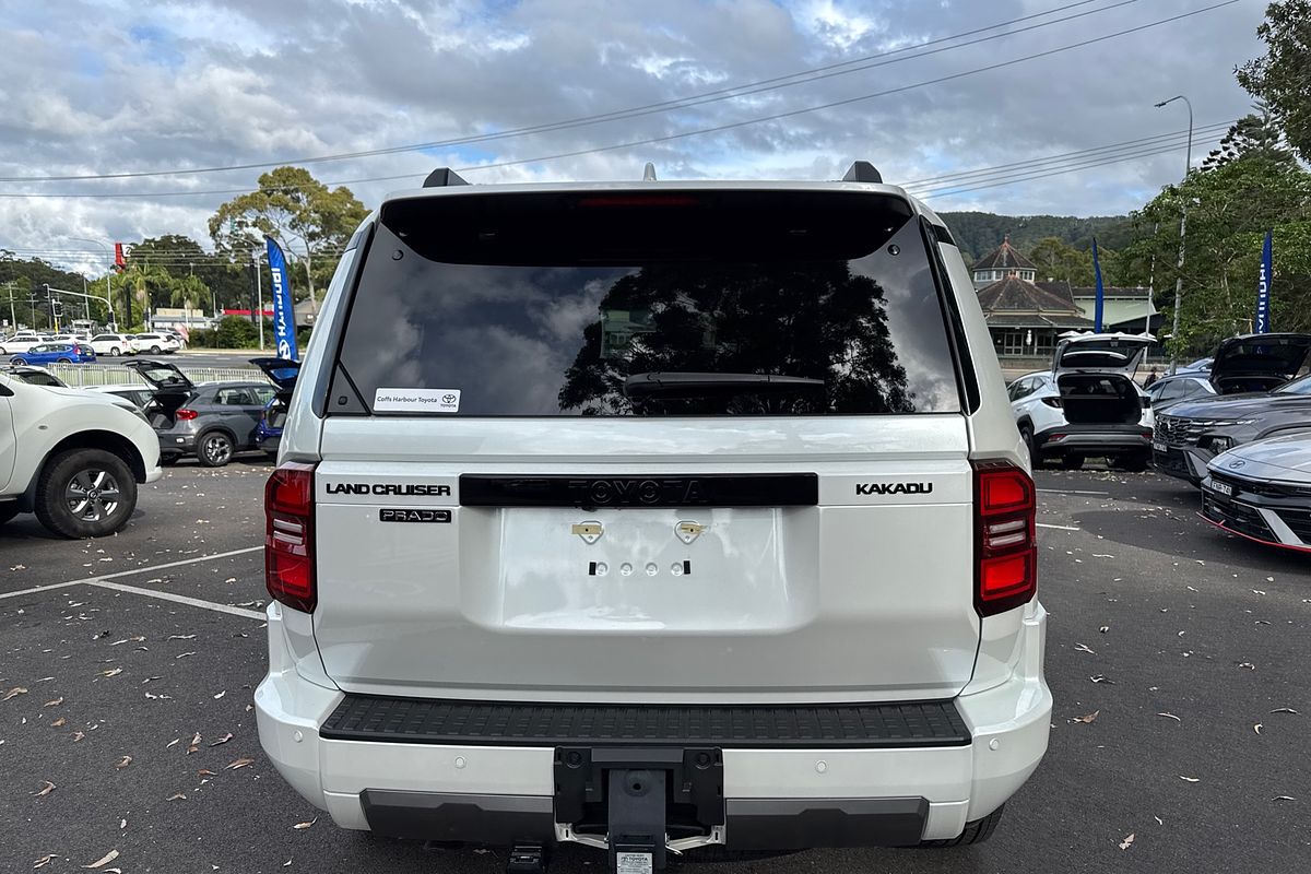2024 Toyota Landcruiser Prado Kakadu GDJ251R