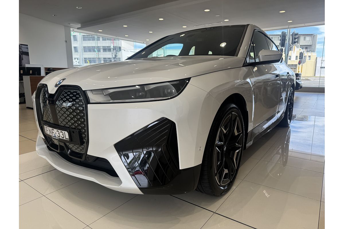2022 BMW iX xDrive40 Sport I20
