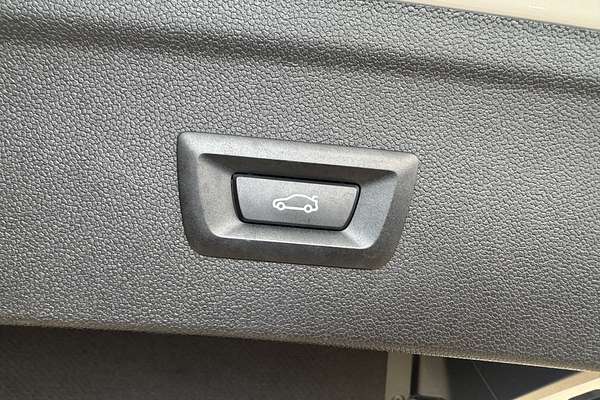 2022 BMW iX xDrive40 Sport I20