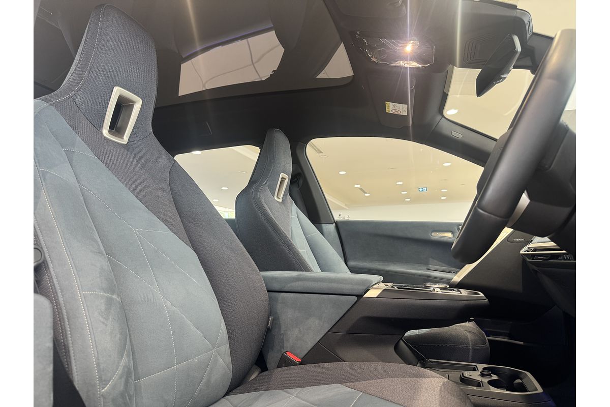 2022 BMW iX xDrive40 Sport I20