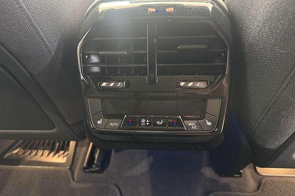 2022 BMW iX xDrive40 Sport I20