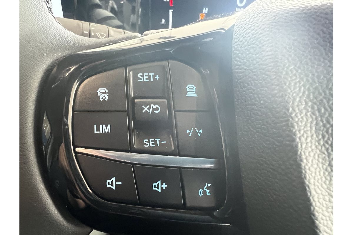 2024 Ford Tourneo Active AV SWB