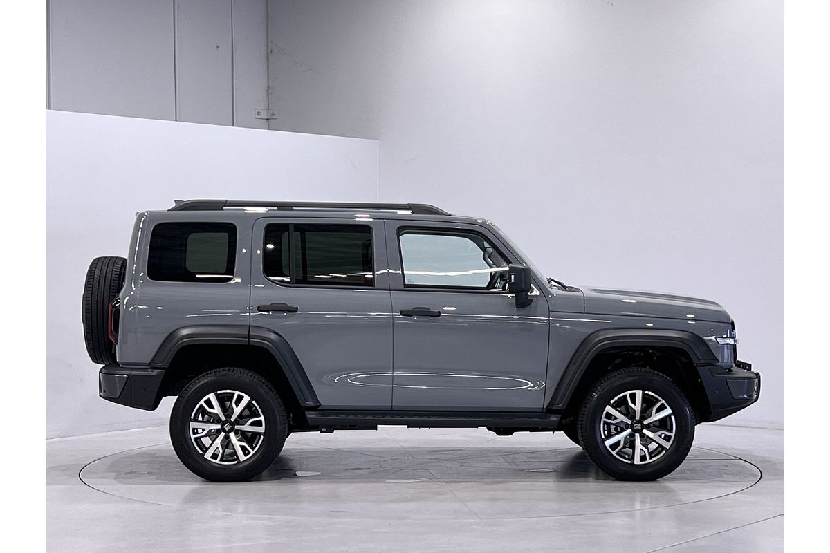 2024 GWM Tank 300 Ultra Hybrid P01