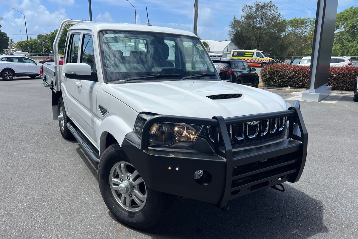 2022 Mahindra PIK-UP S11 4X4