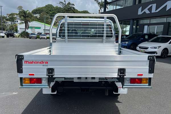 2022 Mahindra PIK-UP S11 4X4