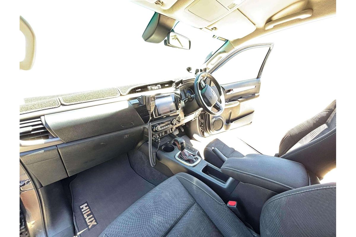 2019 Toyota Hilux SR5 GUN126R 4X4