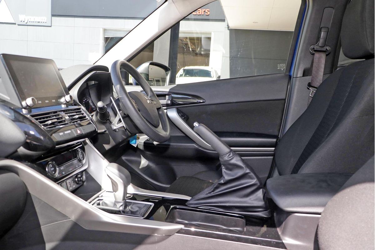 2024 Mitsubishi Eclipse Cross ES YB