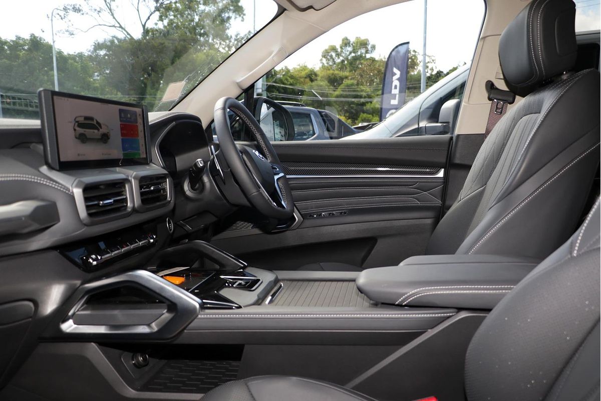 2024 LDV D90 Executive SV9A