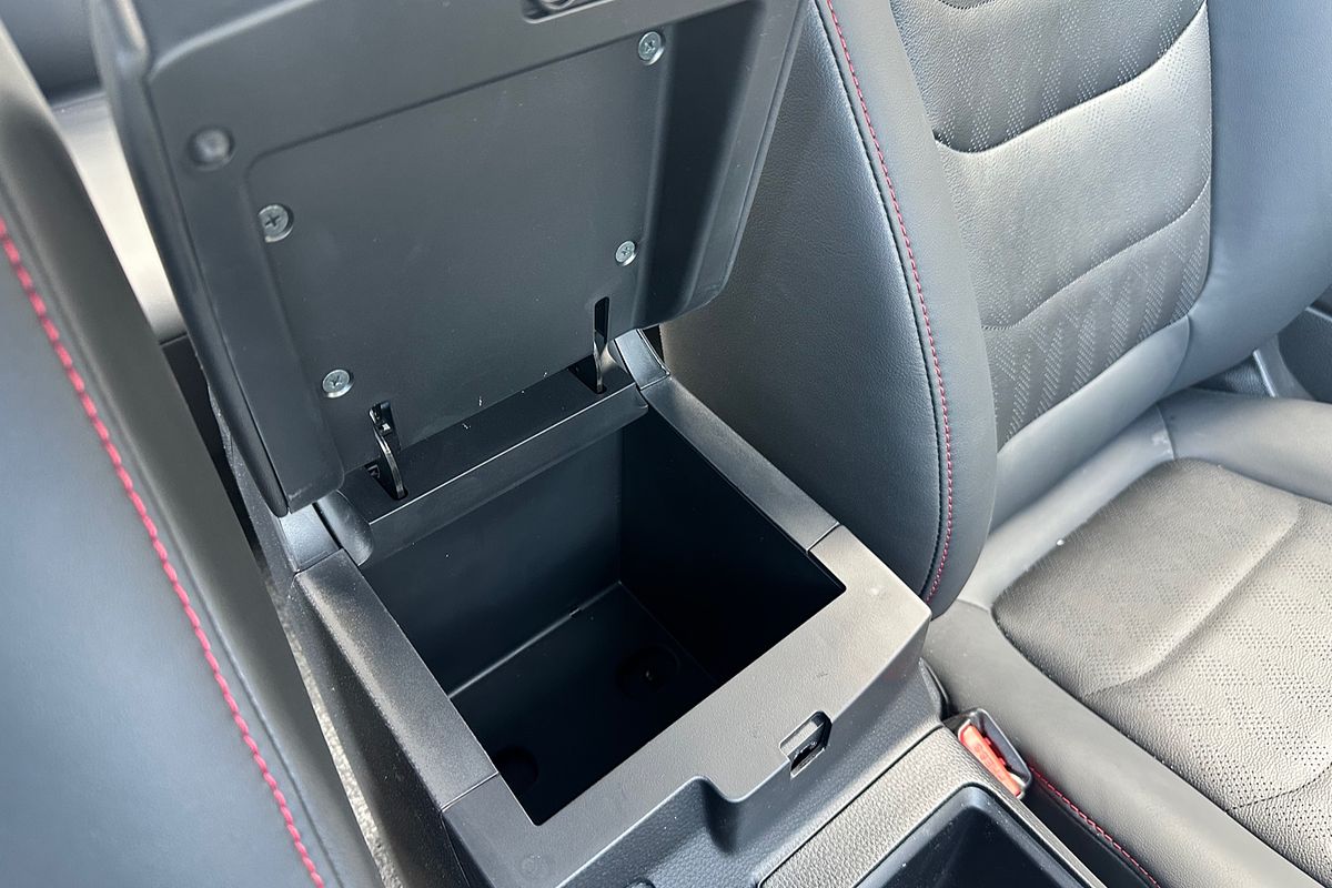 2024 Isuzu D-MAX X-TERRAIN 4X4
