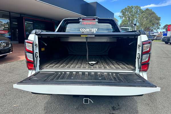 2024 Isuzu D-MAX X-TERRAIN 4X4
