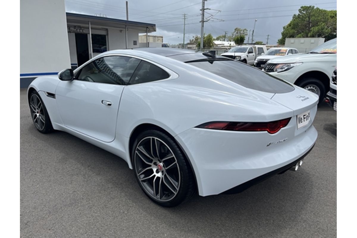 2017 Jaguar F-TYPE 280kW X152