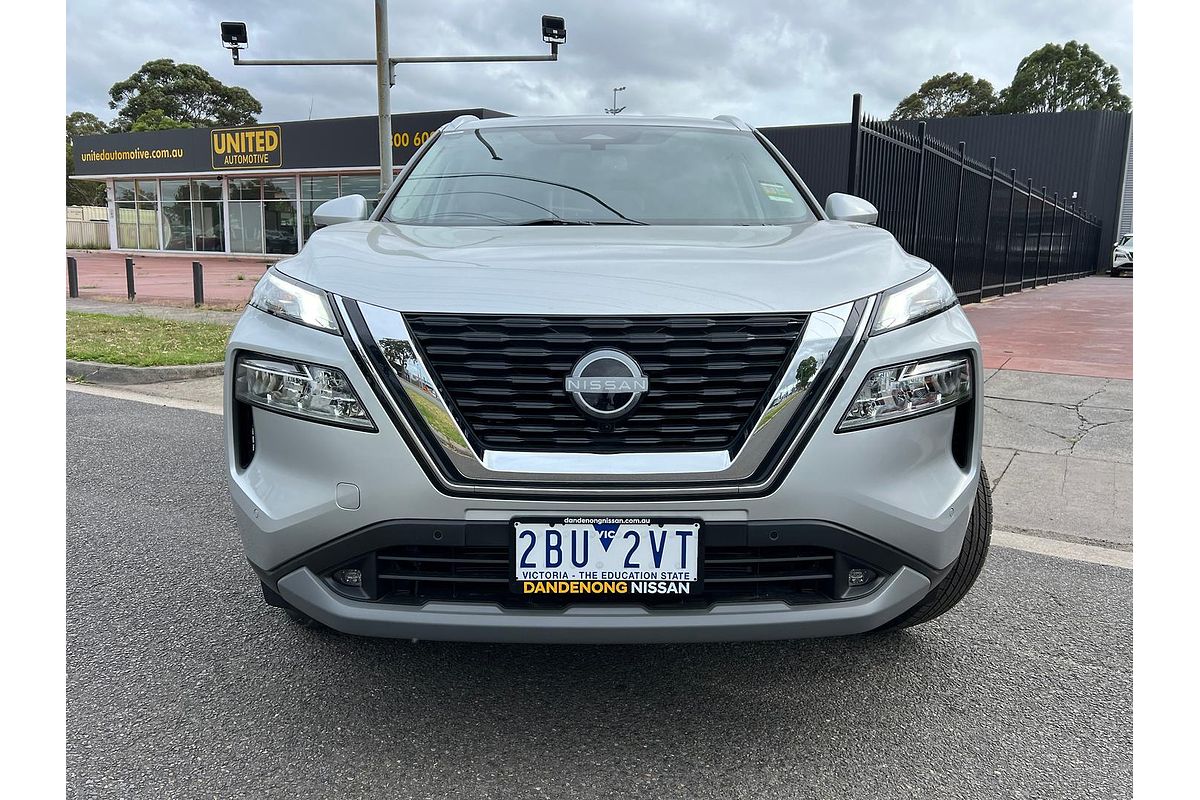 2024 Nissan X-TRAIL ST-L T33