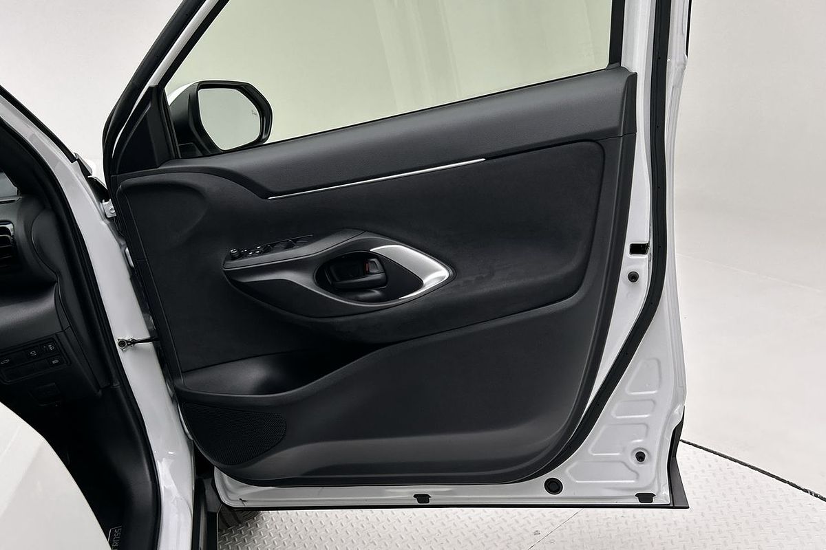 2023 Toyota Yaris Cross Urban MXPJ15R