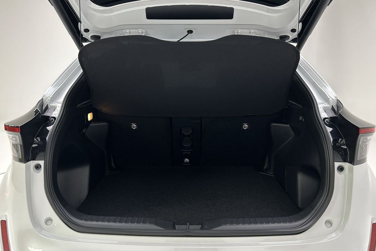 2023 Toyota Yaris Cross Urban MXPJ15R