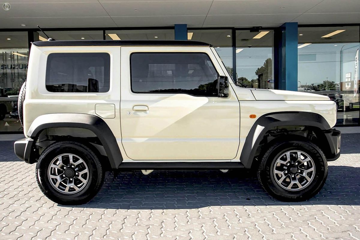 2024 Suzuki Jimny