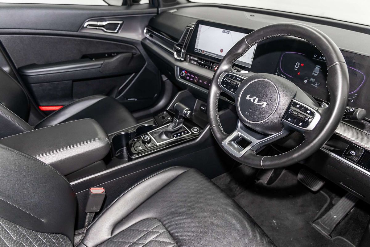 2022 Kia Sportage SX+ NQ5