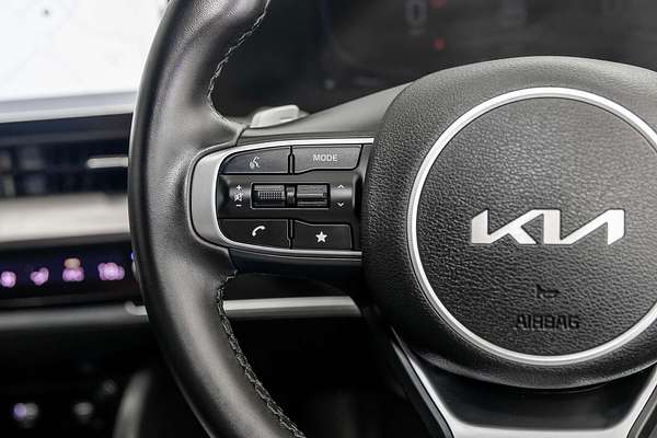 2022 Kia Sportage SX+ NQ5