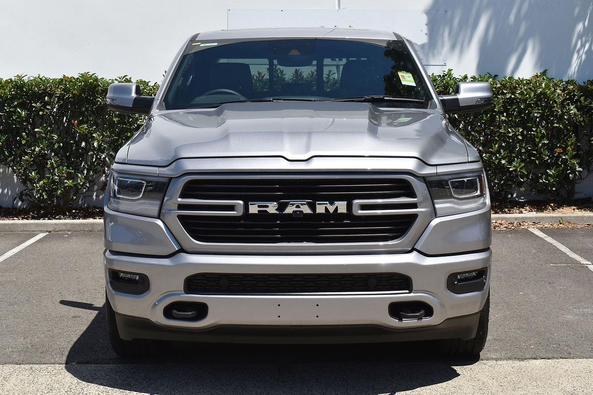 2024 RAM 1500 Laramie Sport RamBox DT 4X4 SWB