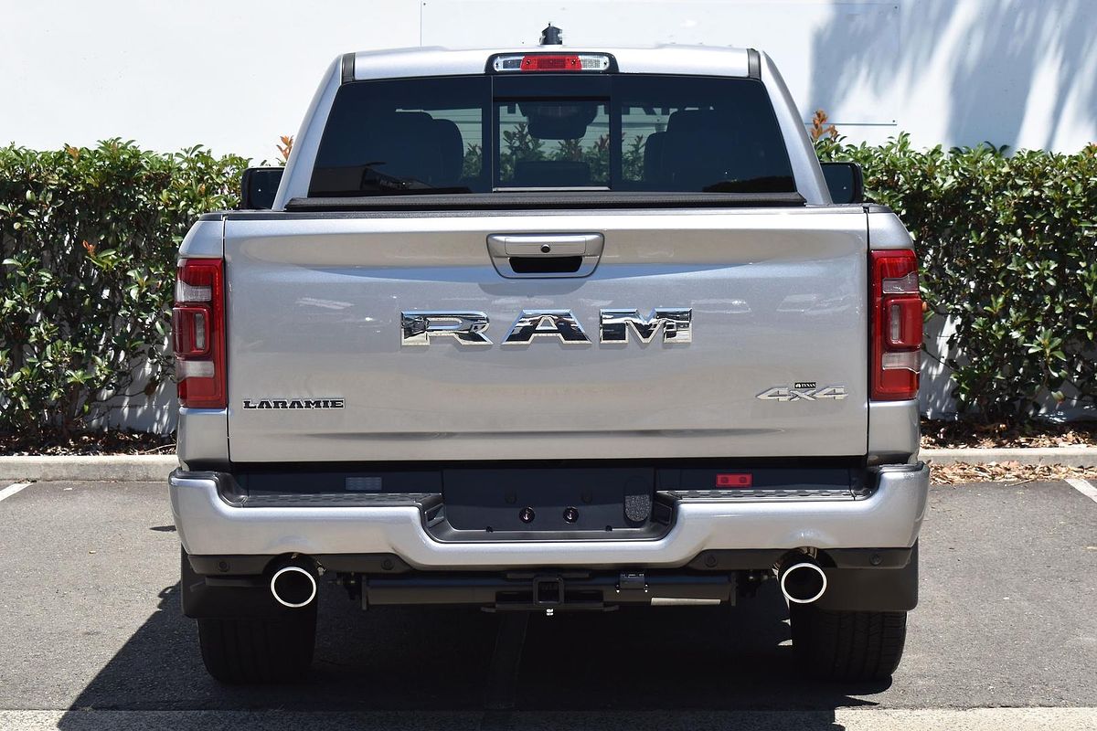 2024 RAM 1500 Laramie Sport RamBox DT 4X4 SWB