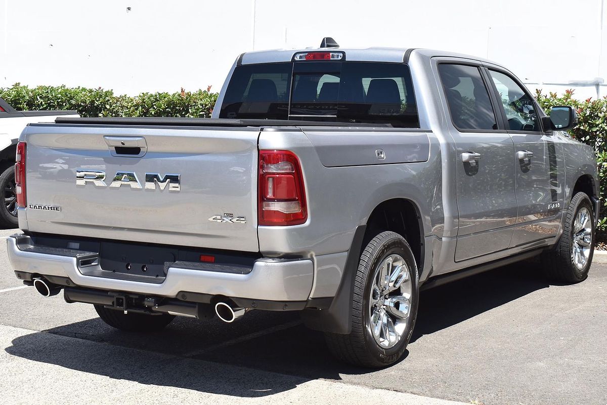 2024 RAM 1500 Laramie Sport RamBox DT 4X4 SWB