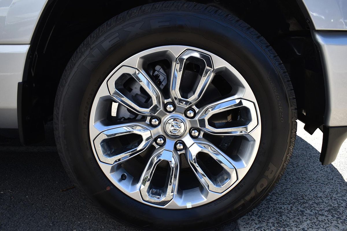 2024 RAM 1500 Laramie Sport RamBox DT 4X4 SWB