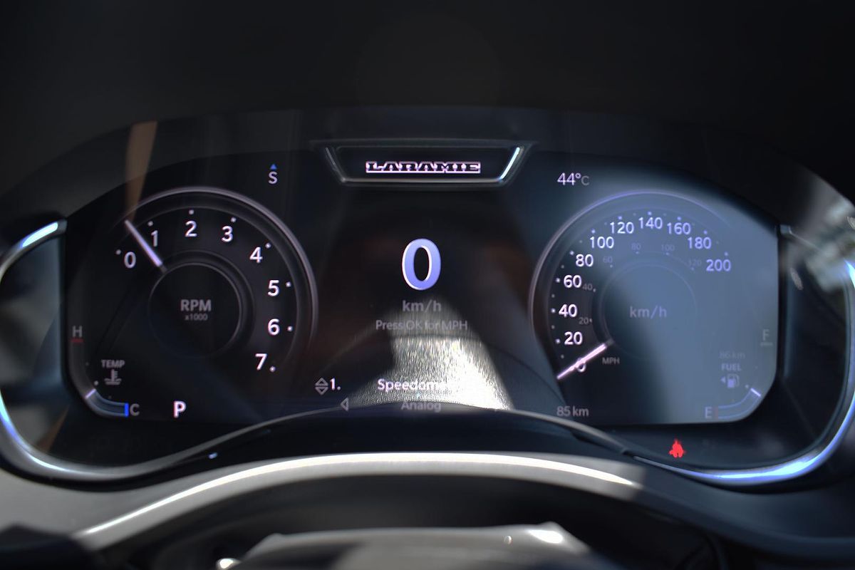 2024 RAM 1500 Laramie Sport RamBox DT 4X4 SWB