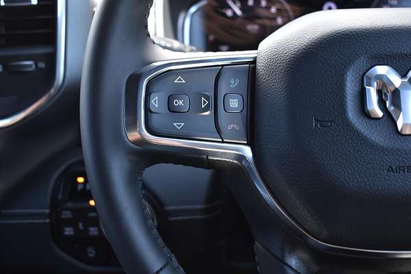 2024 RAM 1500 Laramie Sport RamBox DT 4X4 SWB