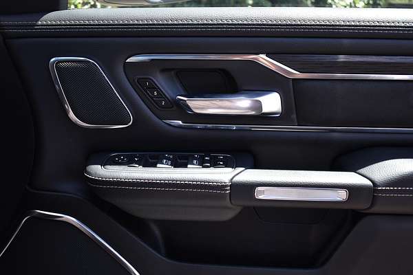 2024 RAM 1500 Laramie Sport RamBox DT 4X4 SWB