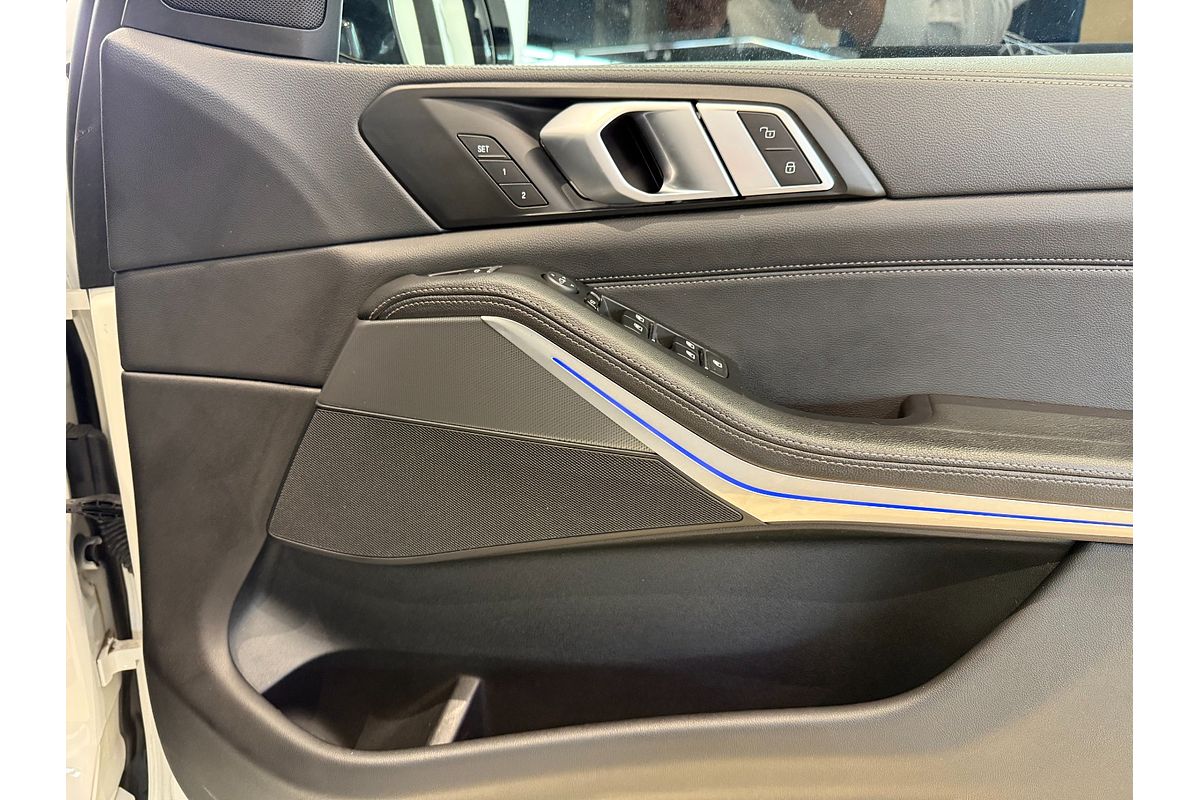 2020 BMW X5 xDrive30d M Sport G05