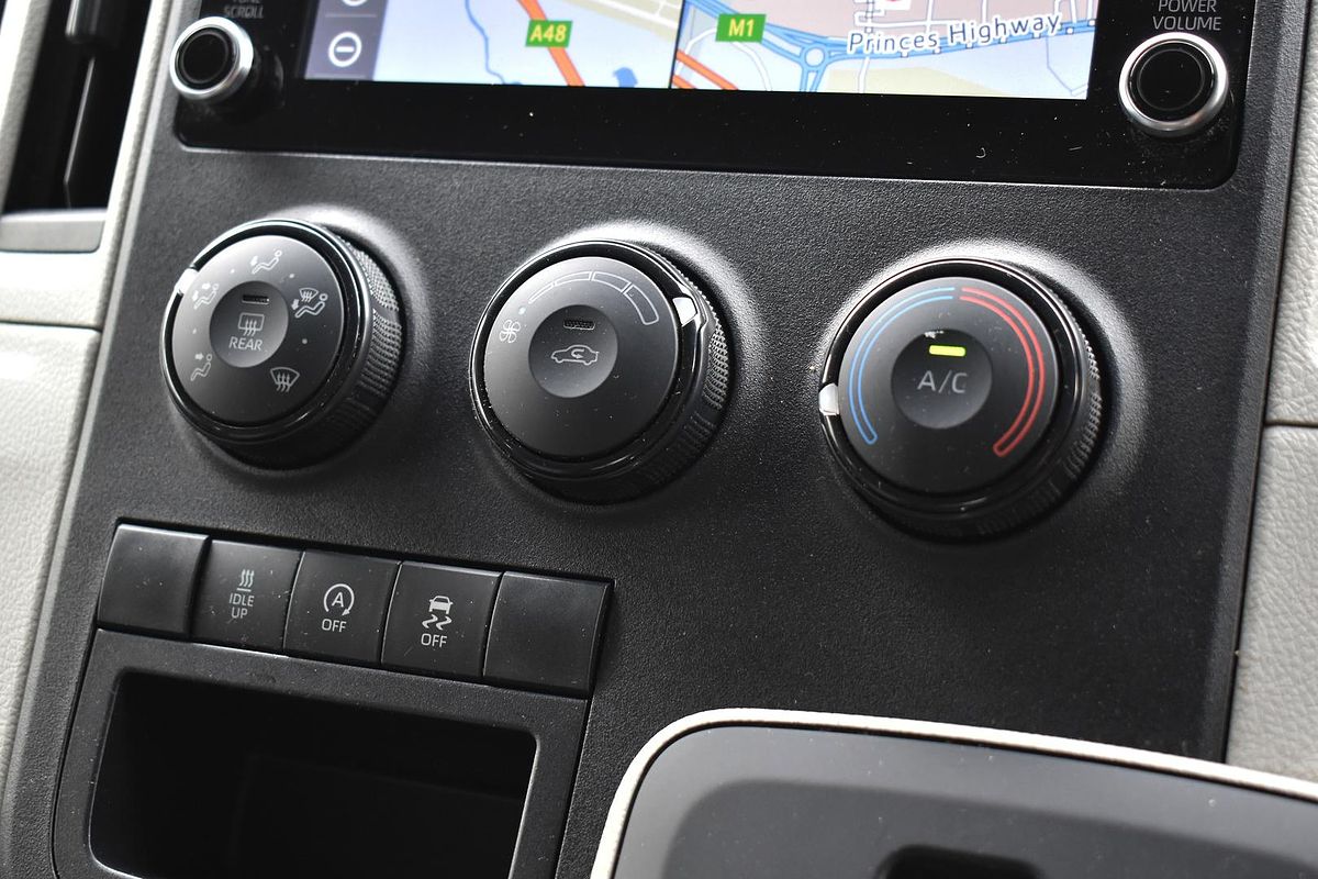 2022 Toyota Hiace GDH300R LWB