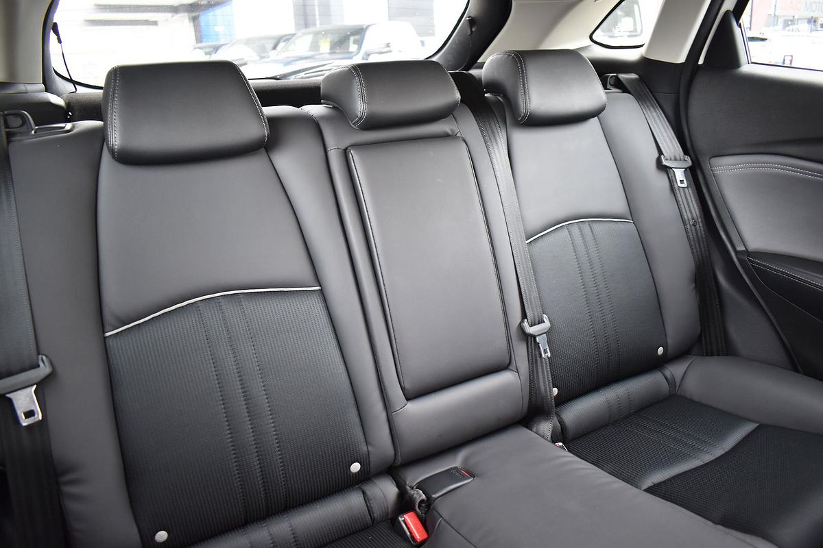 2022 Mazda CX-3 sTouring DK