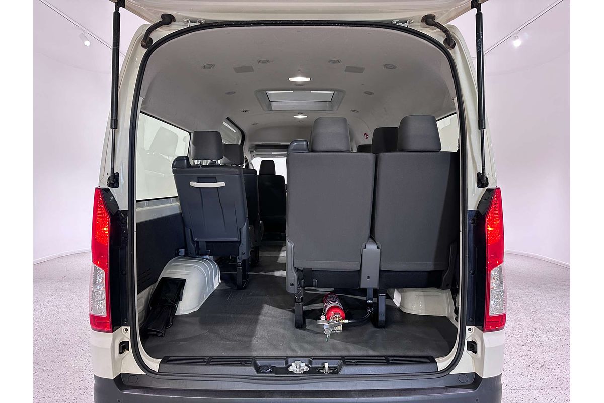 2022 Toyota Hiace Commuter GDH322R