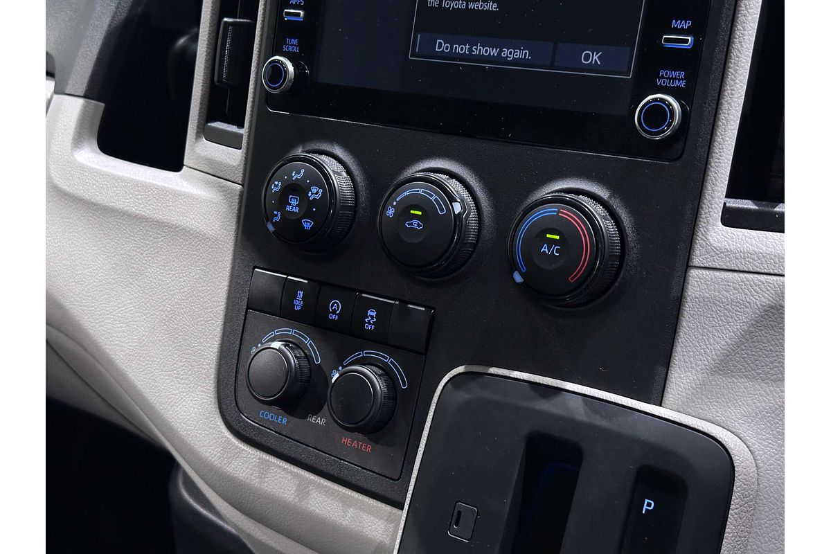 2022 Toyota Hiace Commuter GDH322R