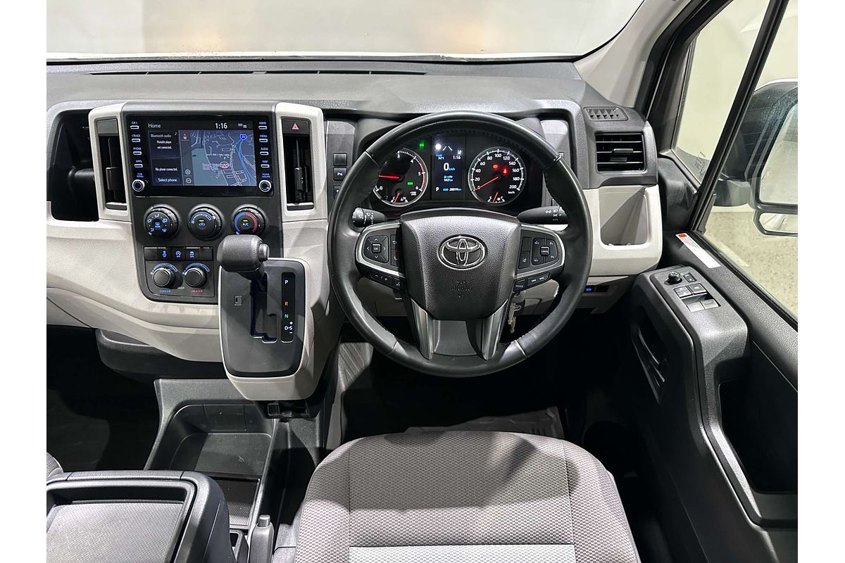 2022 Toyota Hiace Commuter GDH322R