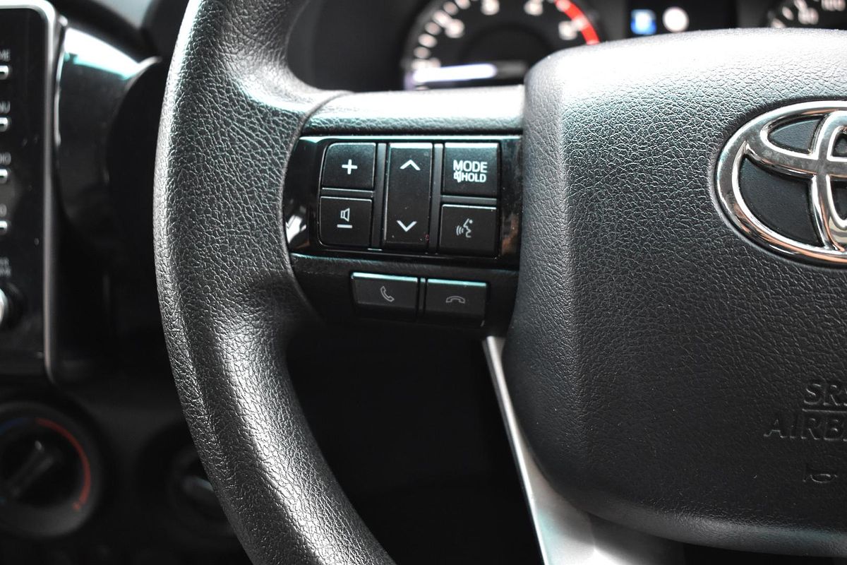 2021 Toyota Hilux SR GUN126R 4X4