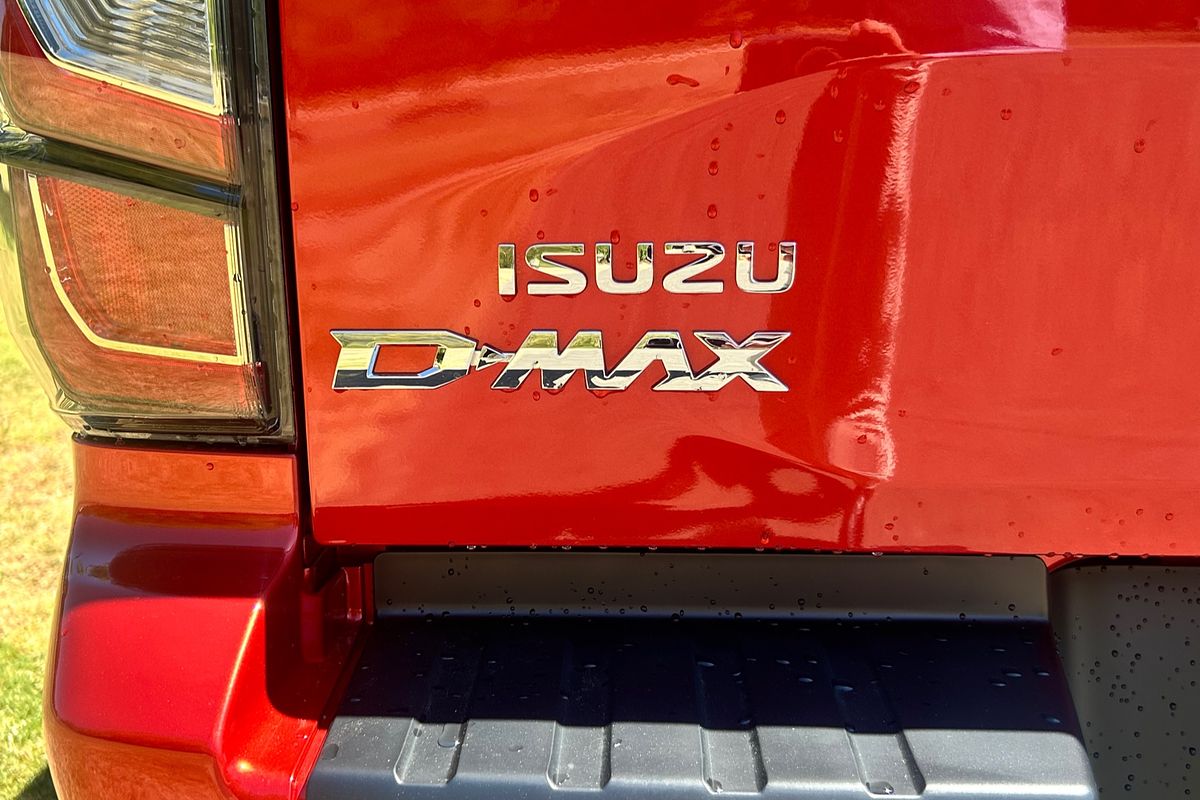2024 Isuzu D-MAX X-TERRAIN 4X4