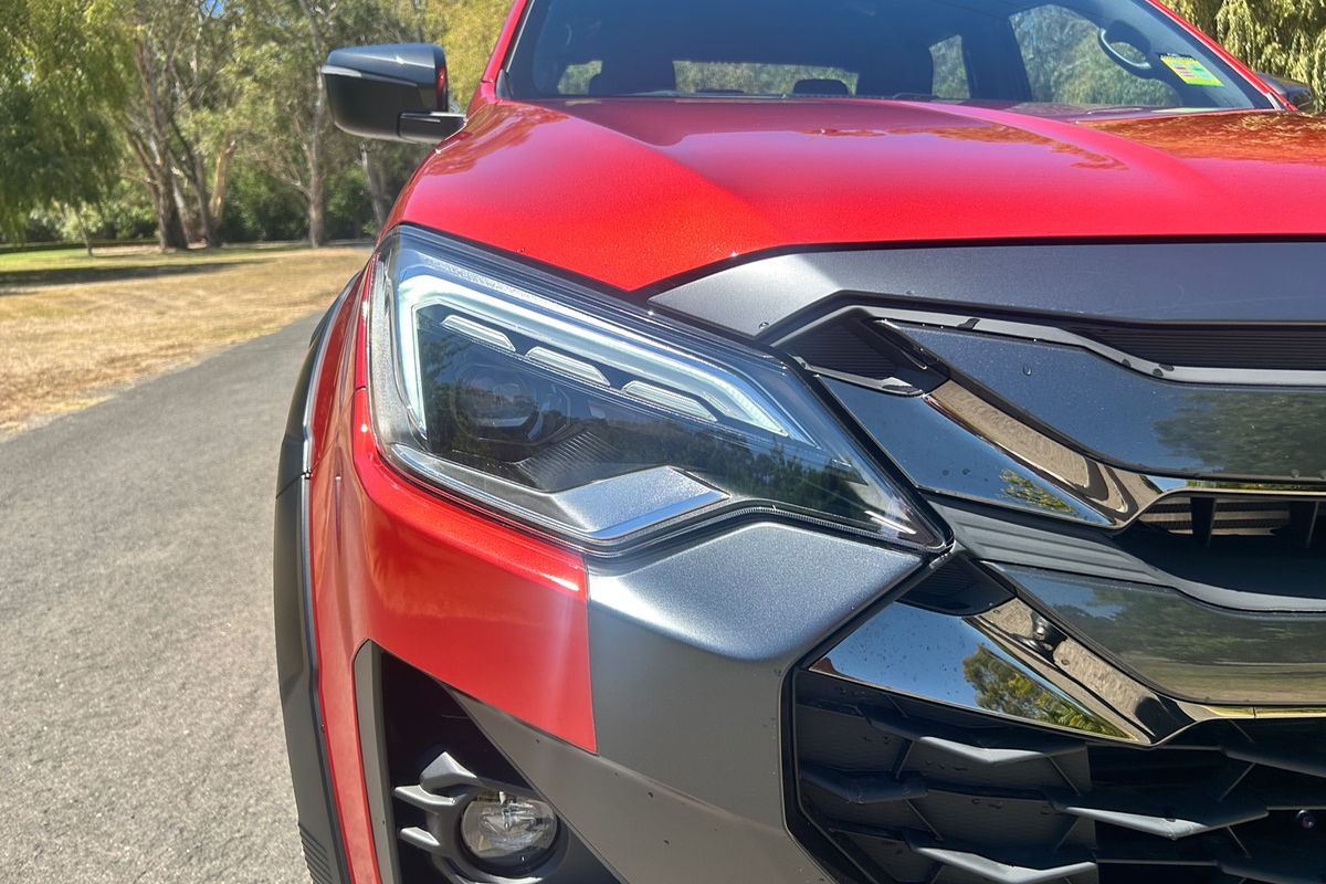 2024 Isuzu D-MAX X-TERRAIN 4X4