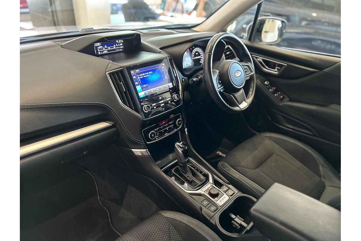 2022 Subaru Forester Hybrid L S5