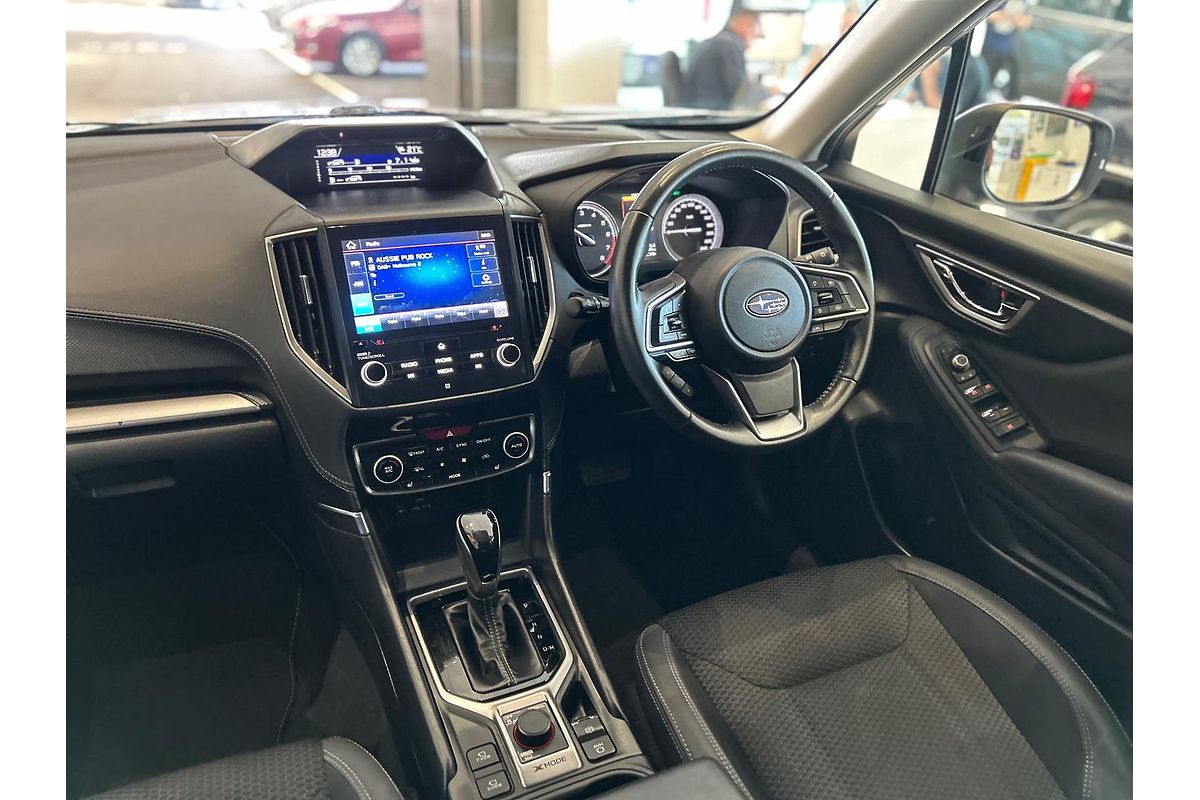 2022 Subaru Forester Hybrid L S5