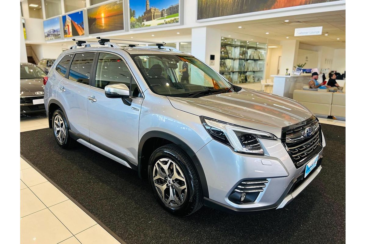 2022 Subaru Forester Hybrid L S5