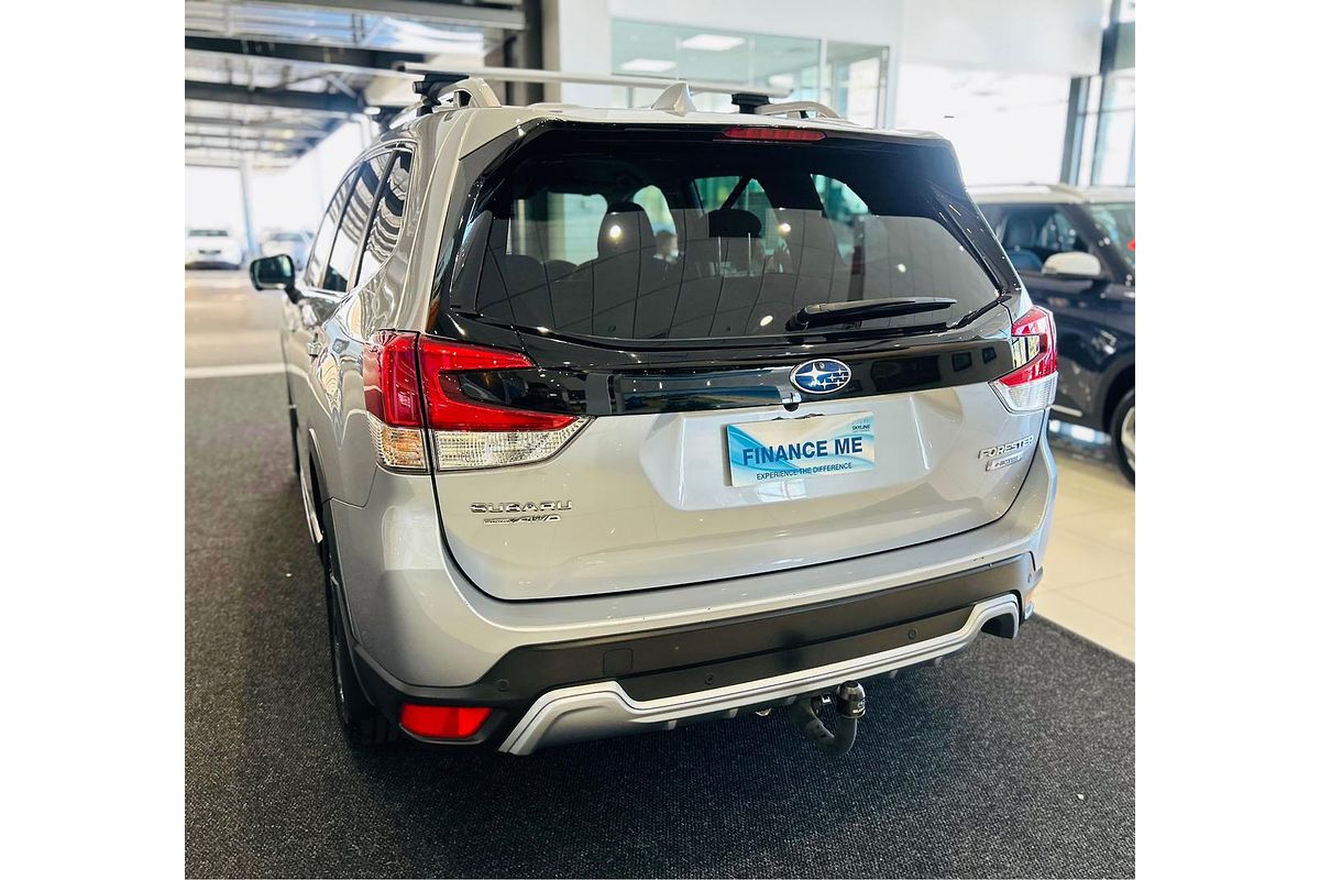 2022 Subaru Forester Hybrid L S5