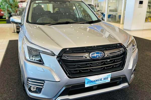 2022 Subaru Forester Hybrid L S5