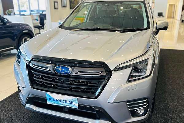 2022 Subaru Forester Hybrid L S5