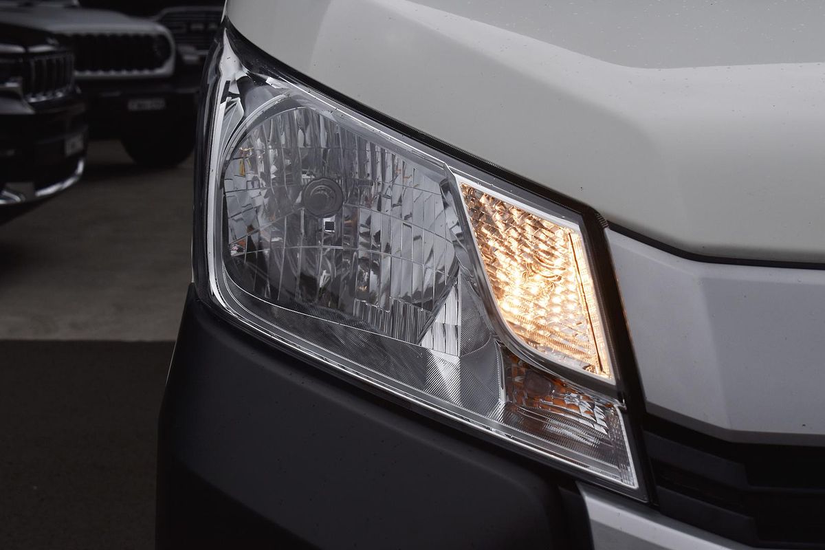 2022 Toyota Hiace GDH300R LWB