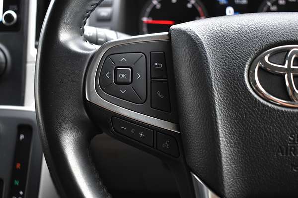2022 Toyota Hiace GDH300R LWB