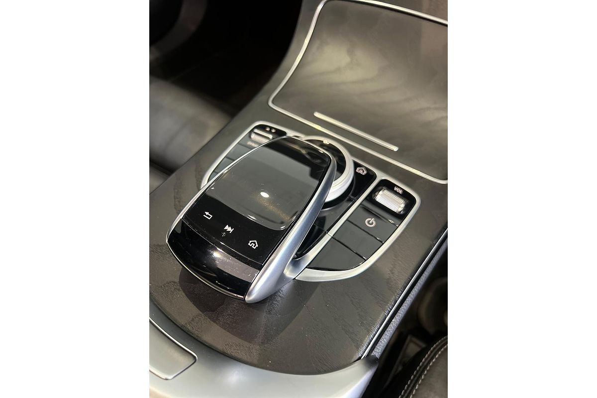 2021 Mercedes-Benz C-Class C300 W205