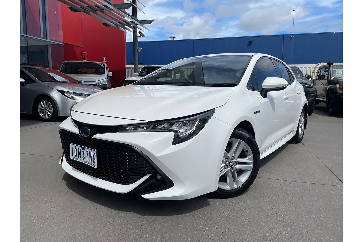 2018 Toyota Corolla SX Hybrid ZWE211R