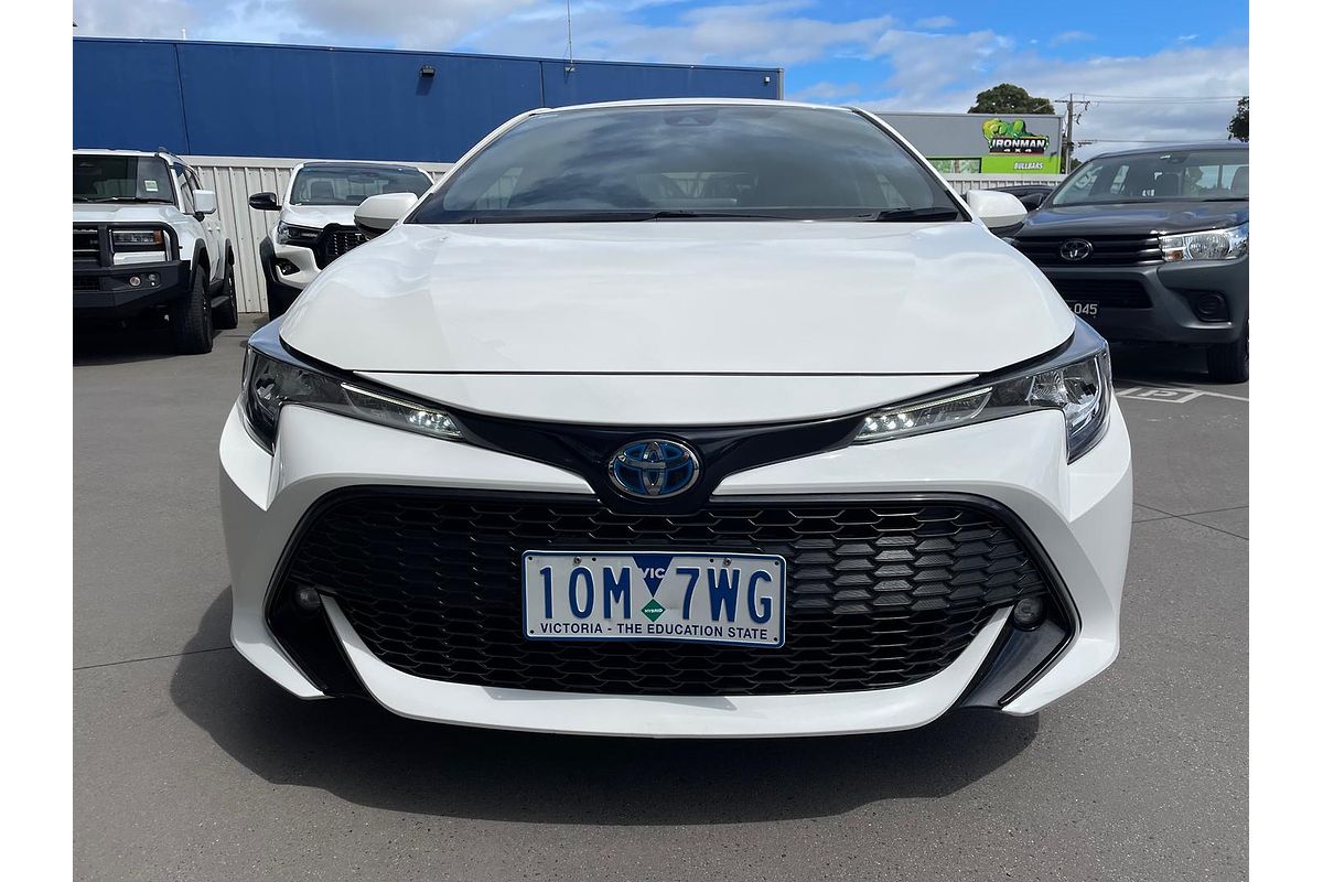 2018 Toyota Corolla SX Hybrid ZWE211R