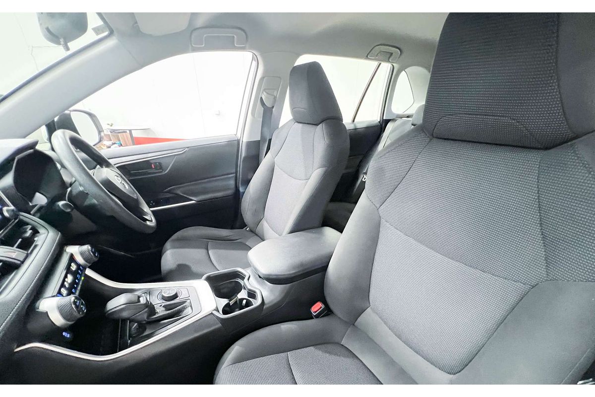 2020 Toyota RAV4 GX AXAH54R