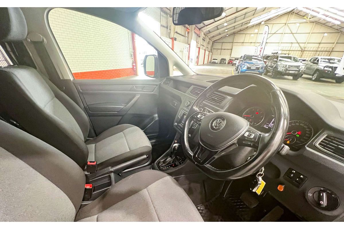 2017 Volkswagen Caddy TSI220 2KN SWB